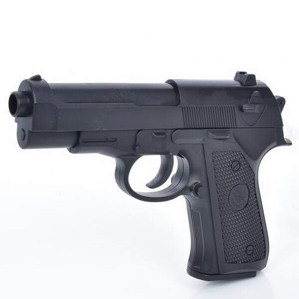 Пістолет 5000 (144шт)17см, стріляє пластиковими кулями, у кульку 20-15,5-3см (шт.)